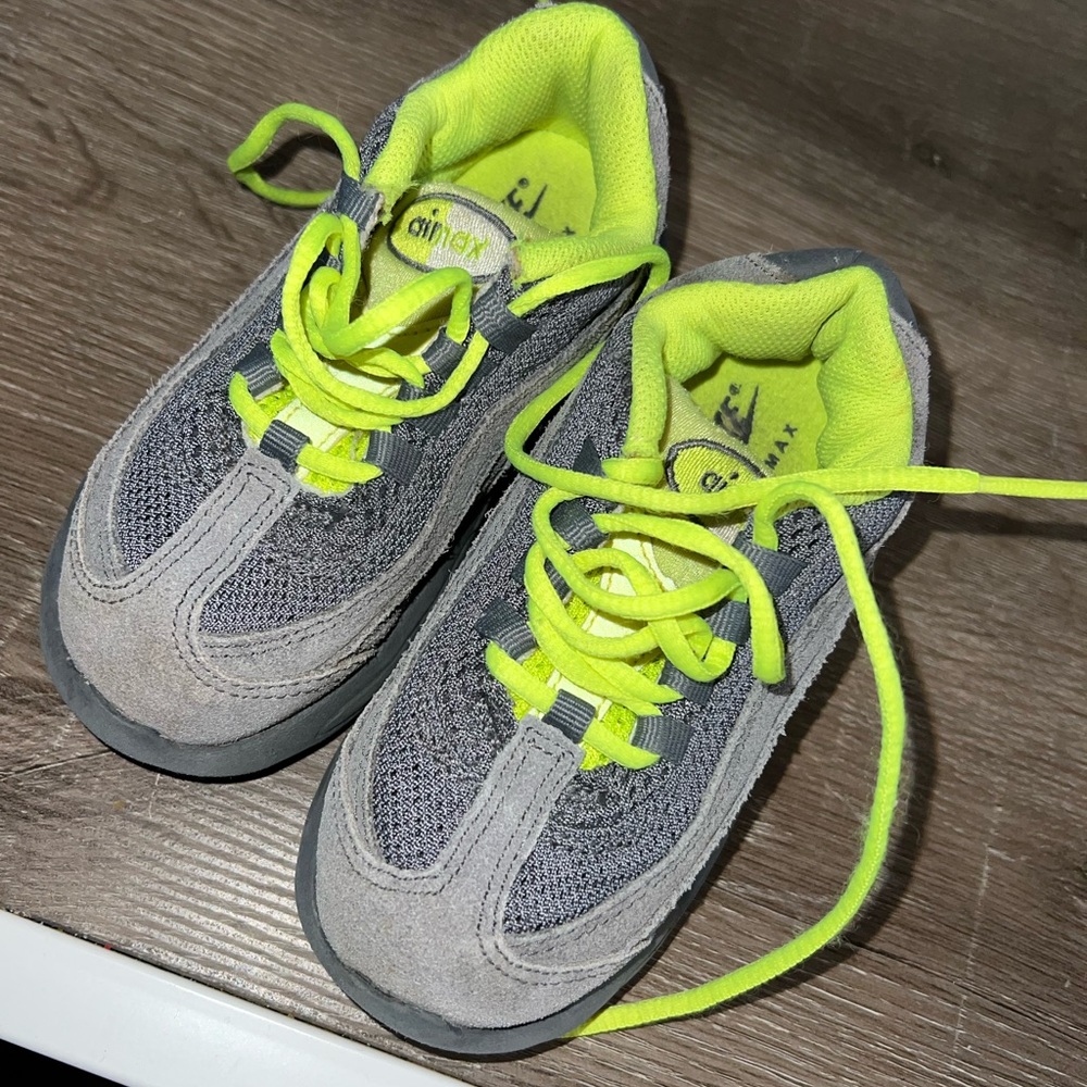 Toddler Air Max 8c